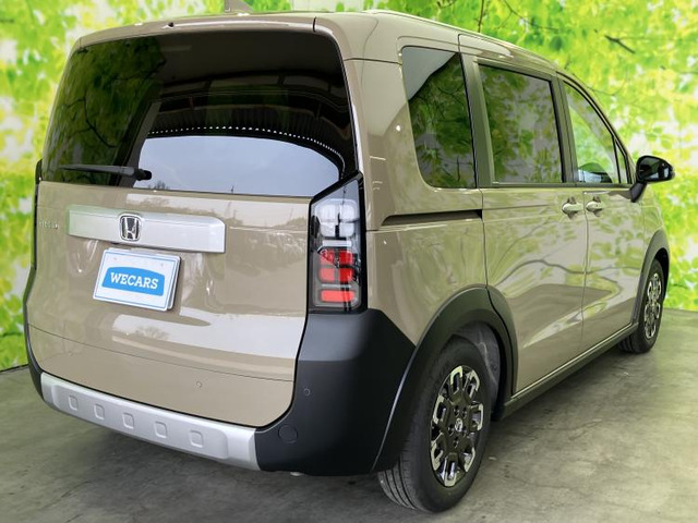 フリード1.5 クロスター