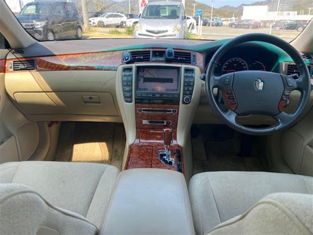 クラウン3.0 ロイヤルサルーン