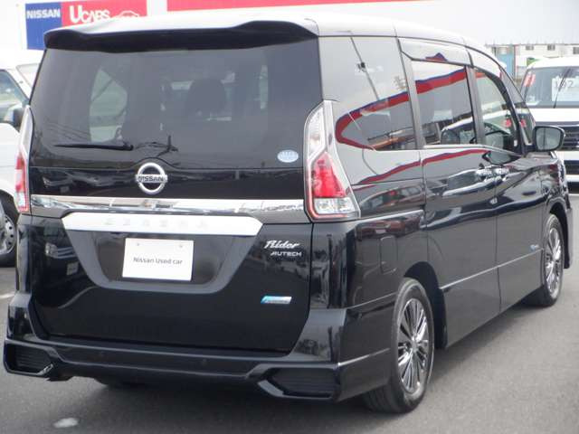 セレナ2.0 ライダー