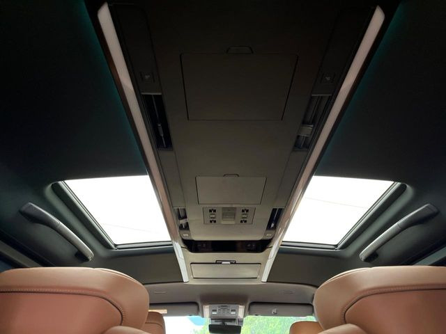 �y���E�Ɨ����[�����[�t�z2��ڍ��E�Ȃɂ��ꂼ��z�u���ꂽ�K���X���[�t!�������ɍ��킹�ĕБ������V�F�[�h��߂邱�Ƃ��\�ł�!