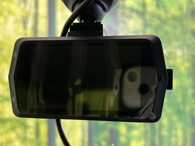 【ドライブレコーダー】ドライブレコーダー装備!走行中はもちろん、あおり運転や事故に遭遇した際、映像で記録し、万一のリスクに備えます。※記録用SDカードはお客様ご自身でご準備いただく必要があります。