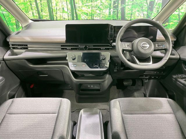 セレナ1.4 e-POWER ハイウェイスターV