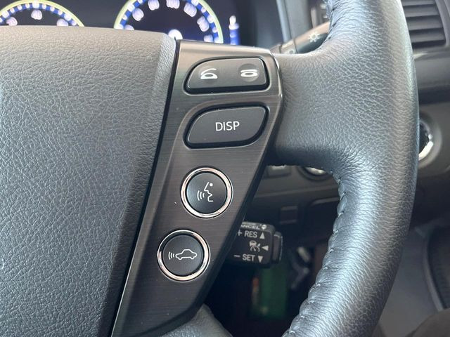 �y�v���N���b�V���Z�[�t�e�B�z�O���̎ԗ��������m���A�Փ˂������Ȏ��͌x��Œ��ӂ𑣂��A�u���[�L�𓥂ޗ͂��T�|�[�g�B�u���[�L�𓥂߂Ȃ������ꍇ�͏Փ˔�Q�y���u���[�L���쓮�A�Փˉ�����T�|�[�g���܂��B