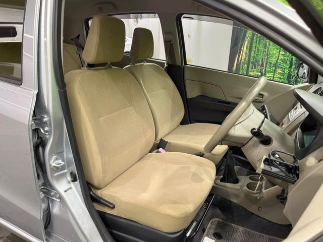 �^�]�ȃV�[�g���͎g�p�������Ȃ��A�ǍD�ȏ�ԂƂȂ��Ă��܂��B���J�Ɏg���Ă������Ƃ��悭�킩��܂��ˁB