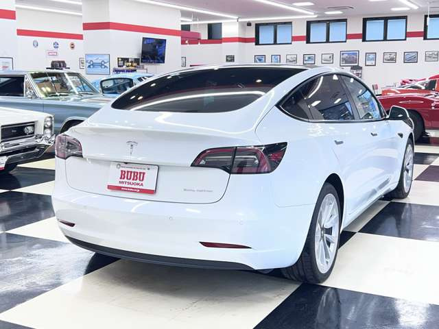 モデル3ロングレンジ 4WD