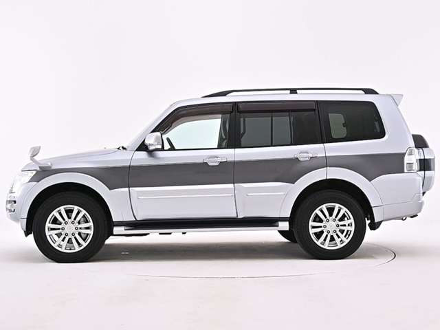 パジェロ3.2 ロング スーパーエクシード ディーゼル 4WD