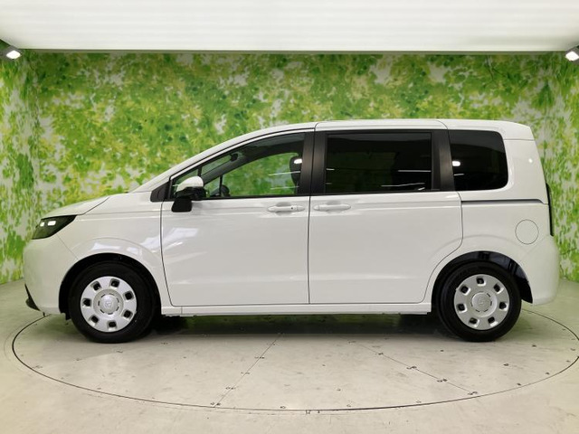 フリード1.5 e:HEV エアー