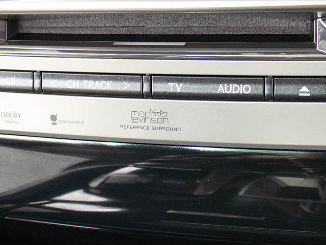 �}�[�N���r���\���v���~�A���T�E���h�V�X�e��!���̃N���A�Ŕ��͂���T�E���h�ɂ��A�I�[�f�B�I�u�����h�Ƃ��Ė������u�����h�ł�!�܂�ŃR���T�[�g�z�[���̂悤�ȗՏꊴ�𖡂킦�܂�!!