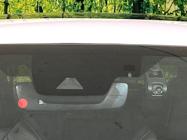 �y�v���N���b�V���Z�[�t�e�B�z�O���̎ԗ��������m���A�Փ˂������Ȏ��͌x��Œ��ӂ𑣂��A�u���[�L�𓥂ޗ͂��T�|�[�g�B�u���[�L�𓥂߂Ȃ������ꍇ�͏Փ˔�Q�y���u���[�L���쓮�A�Փˉ�����T�|�[�g���܂��B