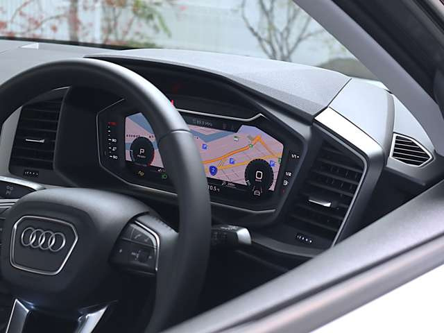 A1スポーツバック25 TFSI アドバンスド