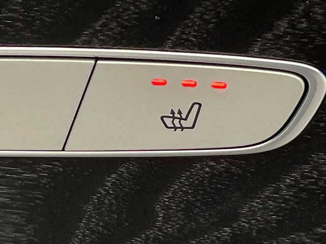 ���S�ȃV�[�g�q�[�^�[:���������ӂ�郌�U�[�V�[�g�ɁA�O�ȁE��ȂɃV�[�g�q�[�^�[�𓋍ڂ��Ă���܂��B