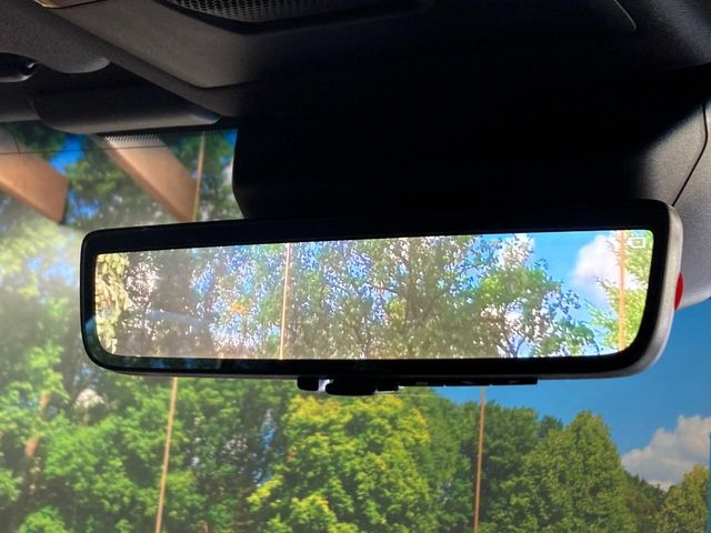 �y�f�W�^���C���i�[�~���[�z��Ȃ̑傫�ȉו��⓯��҂Ō�����m�F���Â炢���ł����S!�J�������B�e�����ԗ�����̉f�������[���~���[���ɕ\���B�N���A�Ȏ��E�ŏ󋵂̊m�F���\�ł�!