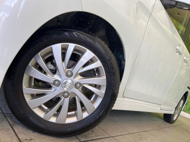 �y����14�C���`�A���~�z�C�[���z�O�ςɃ}�b�`���������A���~�z�C�[���𑕒����Ă���܂��B�e��ЊO�A���~�z�C�[����A�X�^�b�h���X�^�C�����戵�����Ă���܂��B���񂲑��k����������