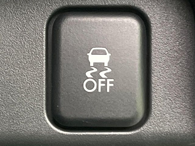 �y������h�~���u�z�ԗ��̉���������m����ƁA�����I�Ɏԗ��̐i�s������ۂ悤�Ɏԗ��𐧌䂵�܂��B�J�̓��ȂǊ���₷���H�ʏ󋵂ł����S�ȉ^�]���\�ł��B