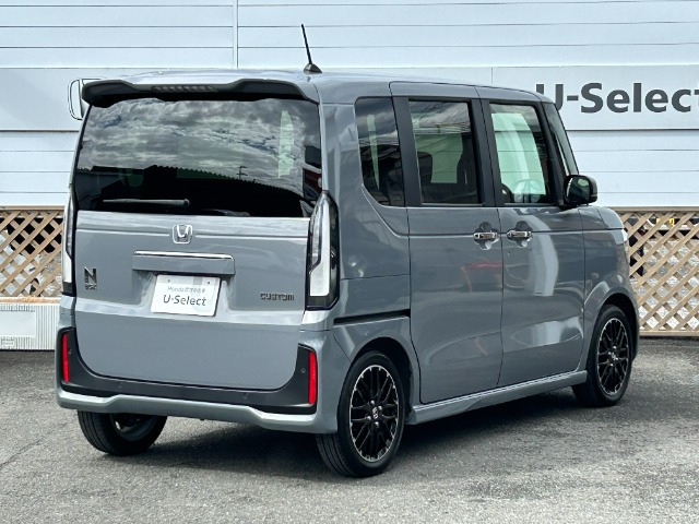 N-BOXカスタムターボ コーディネートスタイル モノトーン