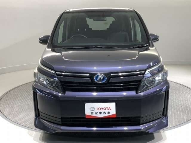 ヴォクシー1.8 ハイブリッド X