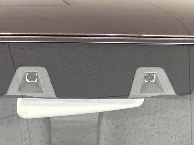 �y�X�Y�L �Z�[�t�e�B�T�|�[�g�z���s���ɑO���̎ԗ�����F�����A�Փ˂������Ȏ��͌x��ƃu���[�L�ŏՓˉ���Ɣ�Q�y�����A�V�X�g�B�����S�Ƀh���C�u�����y���݂��������܂��B