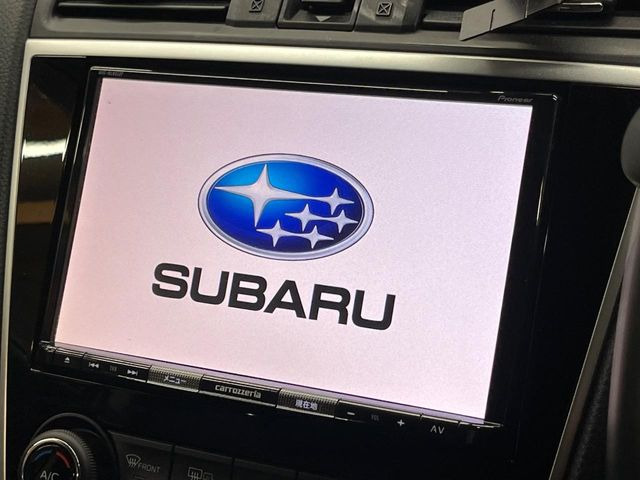 �y����8�^�i�r�z�l�C�̏����i�r�𑕔����Ă���܂��B�i�r�̎g���₷���͂������A�I�[�f�B�I�@�\���[��!�L�����v�◷�s�͂������A�ʋ΂┃�����ȂǕ��i�̃h���C�u���y�����Ȃ�͂���