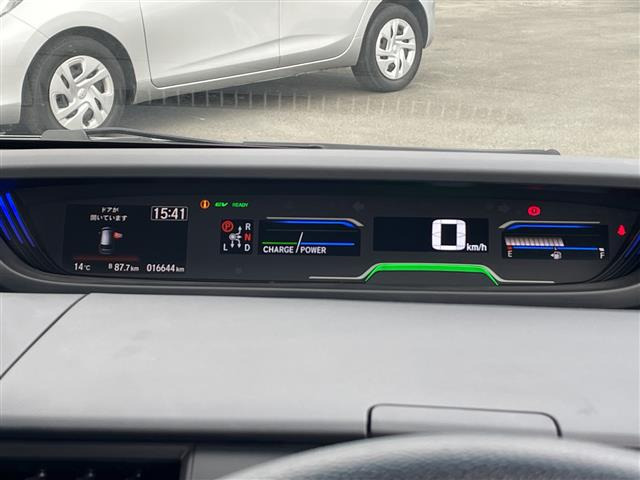 フリード1.5 ハイブリッド クロスター ホンダセンシング