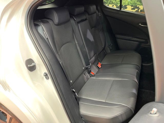 �L�X�Ƃ���2��ڃV�[�g�͋��Z���������A���S�n�����K!�F�B��Ƒ��Ƃ̂��o�����ɂ҂�����ł��B�x�r�[�V�[�g��`���C���h�V�[�g�g�p�������K�ɂ��߂�������������\���ȋ�Ԃ��m�ۂ��Ă��܂��B