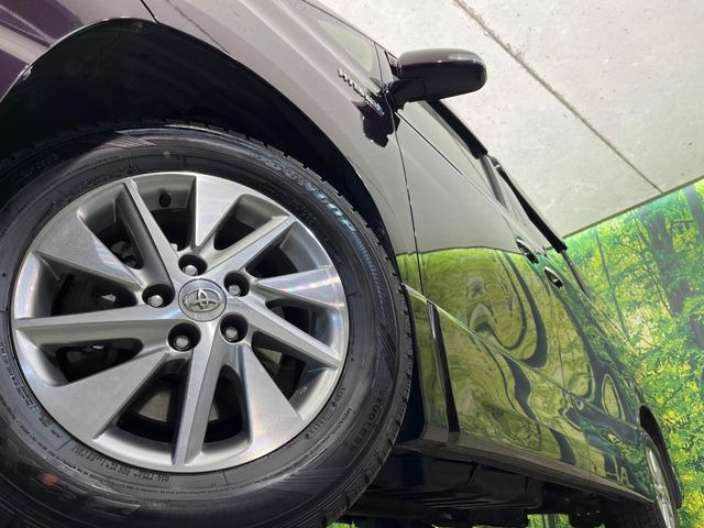 �y����16�C���`�A���~�z�C�[���z�O�ςɃ}�b�`���������A���~�z�C�[���𑕒����Ă���܂��B�e��ЊO�A���~�z�C�[����A�X�^�b�h���X�^�C�����戵�����Ă���܂��B���񂲑��k����������