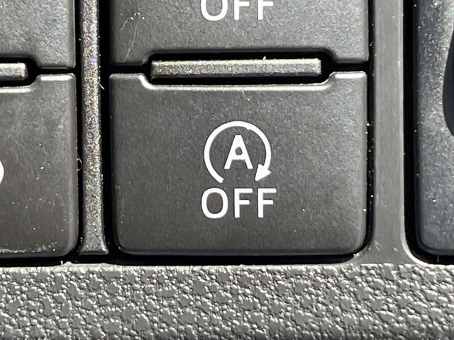 �y�A�C�h�����O�X�g�b�v�z�ԐM����a�؂Œ�Ԃ����ۂɃG���W�����~���A���ʂȔR���̏����}���܂��B�R��������ی�ɂȂ���@�\��G���W���̓u���[�L�𗣂��΍Ďn�����܂��B