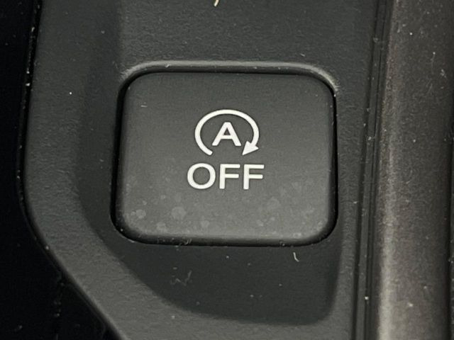 �y�A�C�h�����O�X�g�b�v�z�ԐM����a�؂Œ�Ԃ����ۂɃG���W�����~���A���ʂȔR���̏����}���܂��B�R��������ی�ɂȂ���@�\��G���W���̓u���[�L�𗣂��΍Ďn�����܂��B