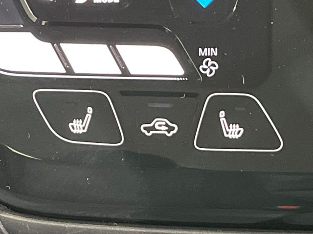 �y�V�[�g�q�[�^�[�z�������ɏd�󂷂�V�[�g�q�[�^�[!�G�A�R����葁�����܂��Ă����̂Ŋ�����̐l�����S�ł��ˁ�G�A�R���̉����͊������邩����A�Ƃ������ɂ����������߂ł��B