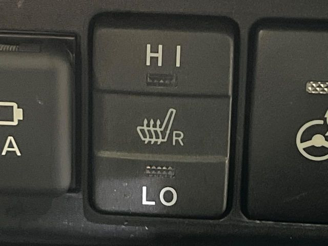 �y�V�[�g�q�[�^�[�z�������ɏd�󂷂�V�[�g�q�[�^�[!�G�A�R����葁�����܂��Ă����̂Ŋ�����̐l�����S�ł��ˁ�G�A�R���̉����͊������邩����A�Ƃ������ɂ����������߂ł��B