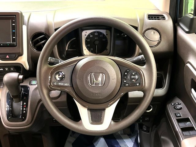 �y�X�e�A�����O�X�C�b�`�z�^�]���A�O������ڐ������炷���ƂȂ��A�I�[�f�B�I���̑��삪�\�ȕ֗��@�\!���S&���K�ȃh���C�u�����o���Ă���܂���