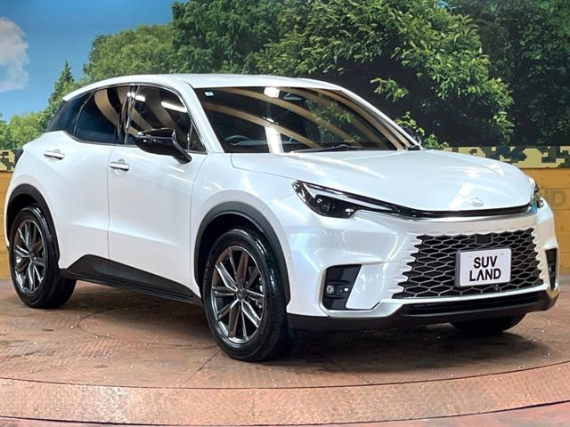 �������x�̃K���X�疌�ŝ����͂������A�㎿�ȃc���E����������B���O����_���J�����؂Ȉ��Ԃ�ی삵�A�F�����E�򉻂�h�~�B�u�e�X�v���b�V���R�[�g�v�A�u�e�v���~�b�T�R�[�g�v���炨�I�т��������܂��B