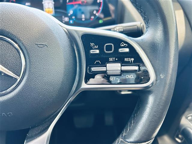 GLAクラスGLA200d 4マチック 4WD