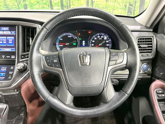 �y�����v�����X�e�A�����O�z�㎿�Ȋv���g�p���邱�ƂŁA��ɂ����������݂ƂĂ��^�]���₷���n���h���ł���