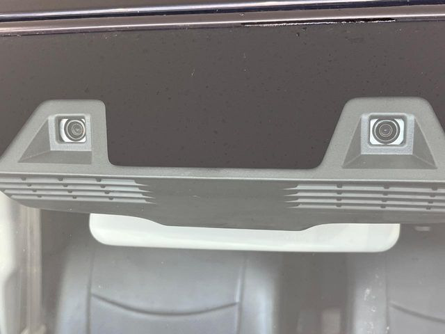 �y�X�Y�L �Z�[�t�e�B�T�|�[�g�z���s���ɑO���̎ԗ�����F�����A�Փ˂������Ȏ��͌x��ƃu���[�L�ŏՓˉ���Ɣ�Q�y�����A�V�X�g�B�����S�Ƀh���C�u�����y���݂��������܂��B