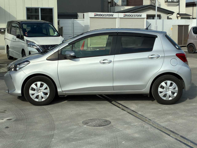 ヴィッツ1.3 F