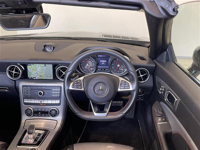 SLCクラス180 スポーツ レッドアートエディション