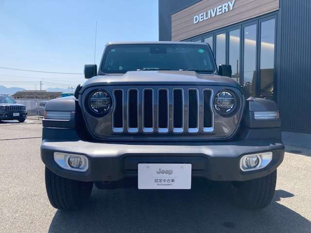 ラングラーアンリミテッド サハラ 4WD