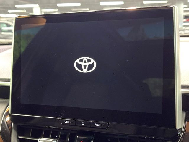 �y10.5�C���`�i�r�z�������ƃC���p�N�g�̂�����ʃi�r�𑕔��B�e��I�[�f�B�I����͂������A�X�}�z�A�g���ł��闘�֐��̍����i�r�ł���