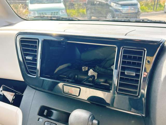 ���D�݂̃J�[�i�r�ւ̃J�X�^�����������������܂�!����]�̍ۂɂ͓��X�X�^�b�t�܂ł��C�y�ɂ����k��������