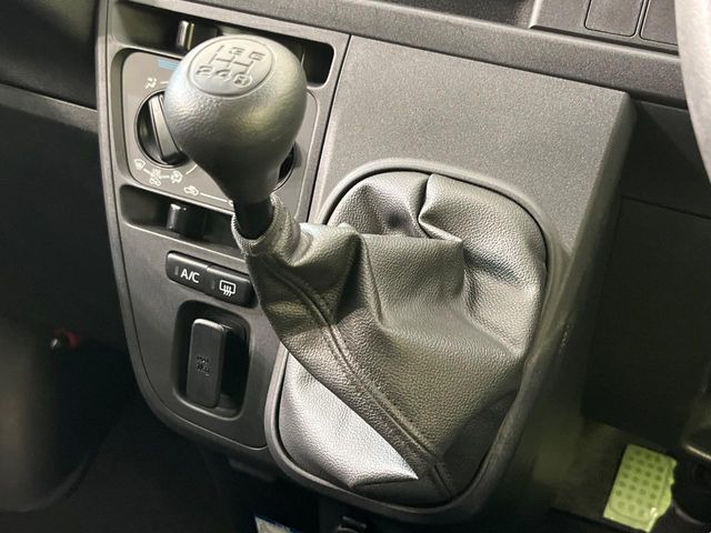 �y5��MT�z5��MT�̑��s�����y���݂��������܂���G���W���u���[�L��͋����������v���̂܂܂ɑ���ł��܂��B