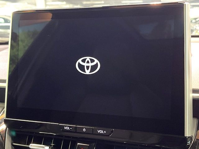 �y10.5�C���`�i�r�z�������ƃC���p�N�g�̂�����ʃi�r�𑕔��B�e��I�[�f�B�I����͂������A�X�}�z�A�g���ł��闘�֐��̍����i�r�ł���