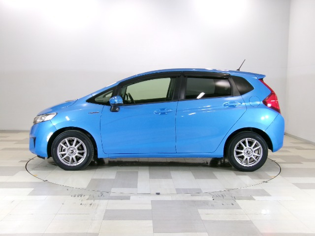 フィット1.5 ハイブリッド Lパッケージ