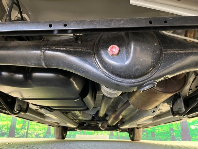 ����肪���ꂢ�Ȃ����ɁA�h�K���H�̎{�H���I�X�X���B�~��n��͂������A���ݕ��ɂ��Z���̕���A��Ń}�����E�E�B���^�[�X�|�[�c���������ɂ��D�]���������Ă���܂��B