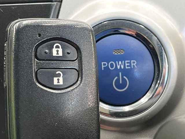 �y�X�}�[�g�L�[�z�J�o����|�P�b�g�ɓ��ꂽ�܂܂ł��h�A�̎{���E�������\�ȃX�}�[�g�L�[�𑕔��B�G���W���̃I���E�I�t�����J�M�����o���K�v����������Ƃ��Ă��֗��ł���