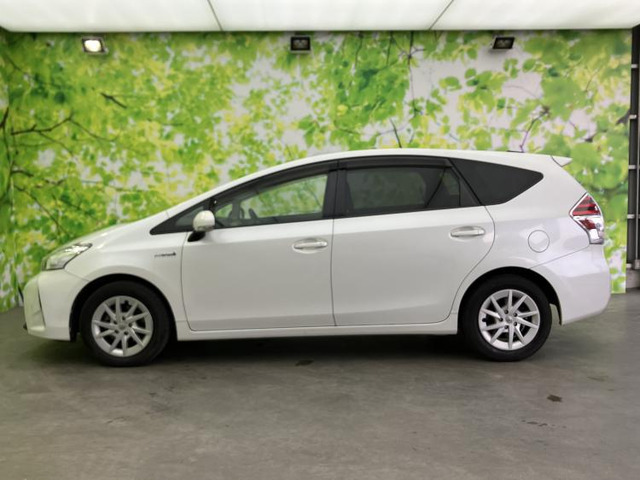 プリウスα1.8 S