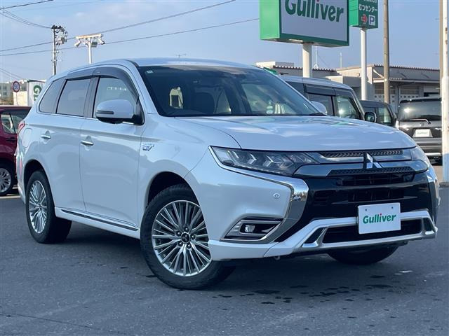 アウトランダーPHEV2.4 G 4WD