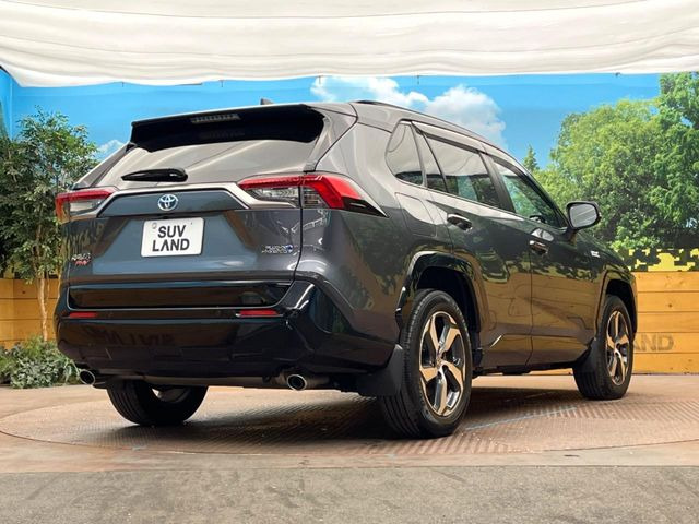 ☆全国のネクステージからお取り寄せが可能※!遠方の店舗に展示してあるクルマが気になる場合も、最寄りの店舗でご覧いただくことが可能です!是非私たちに要望をお聞かせください!※別途費用