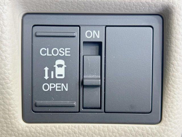 �y�p���[�X���C�h�h�A�z�X�}�[�g�L�[��^�]�Ȃ̃X�C�b�`�ŃX���C�h�h�A�̊J���\���d��������͂����ăh�A���J����K�v�������A���������q�l�ł��A�d���ו��������Ă��鎞�����N�ɊJ���߂ł��܂���