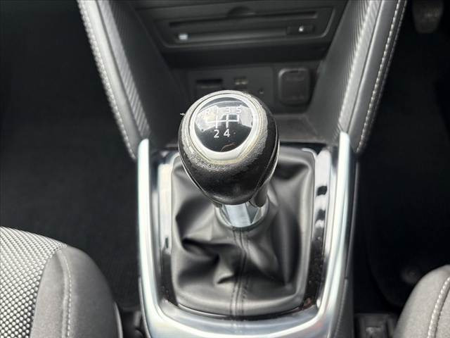 デミオ1.3 13S ツーリング