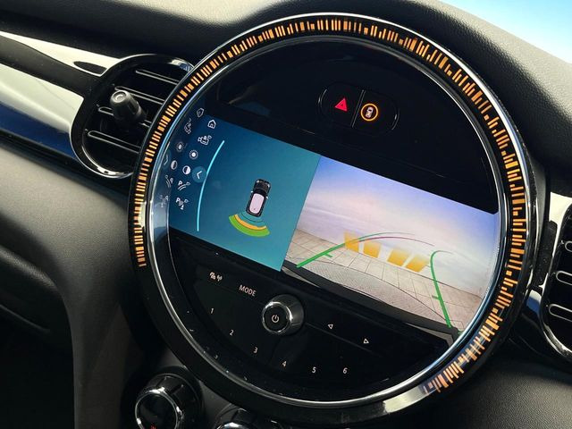 ���o�b�N�J����:�֗��ȁy�o�b�N�J�����z�ň��S�m�F���ł��܂��B���Ԃ����ȕ��ɂ��I�X�X���ȕ֗��@�\�ł��B